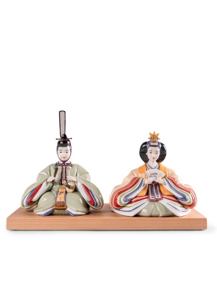 Hina Dolls Sculpture. Green-yellow. Limited Edition in Lladró