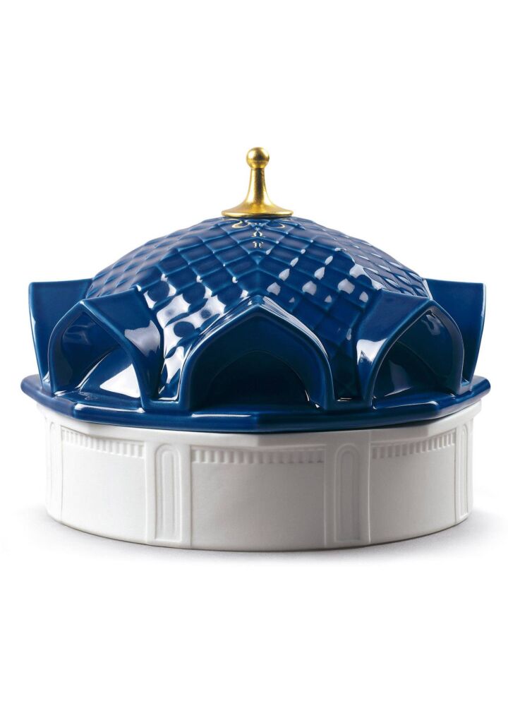 Scheherazade's Quarters Candle 1001 Lights. Unbreakable Spirit Scent in Lladró