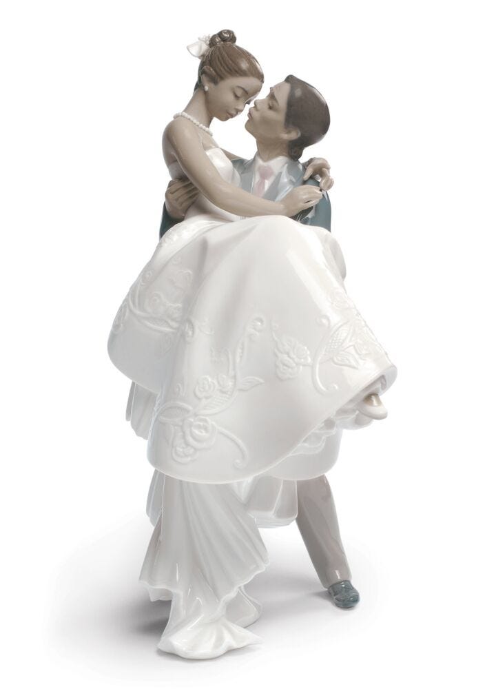 The Happiest Day Couple Figurine in Lladró