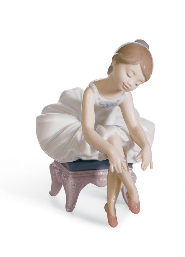 Figura Pequeña bailarina I en Lladró