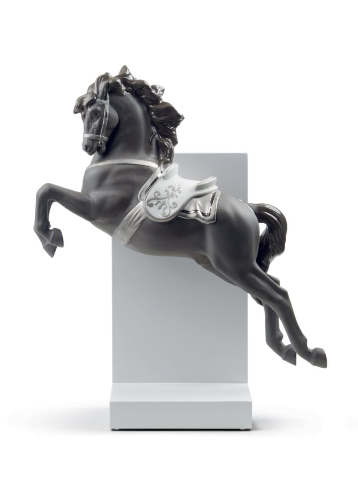 Horse on Pirouette Figurine. Silver Lustre in Lladró