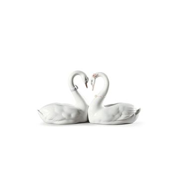 Endless Love Swans Figurine in Lladró