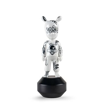 The Guest by Henn Kim Sculpture. Small model. Numbered edition in Lladró