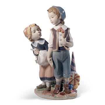 Hansel and Gretel Figurine in Lladró