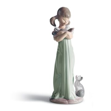 Don't Forget Me Girl Figurine in Lladró