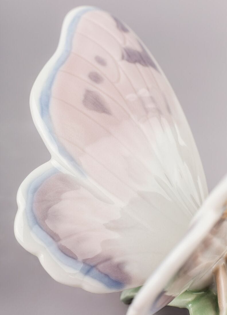 Figura Mariposa de abril, 4 de 5