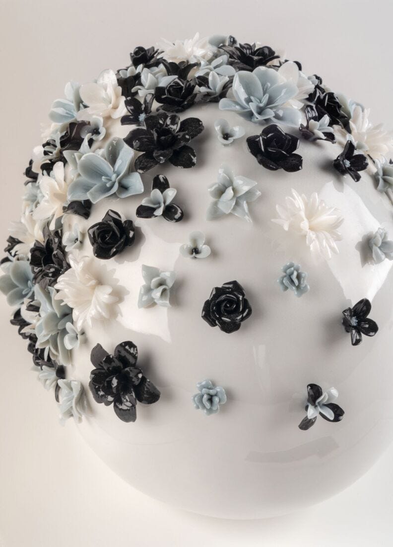 Life is Flower Sculpture. Black&White. Limited Edition, 4 of 7