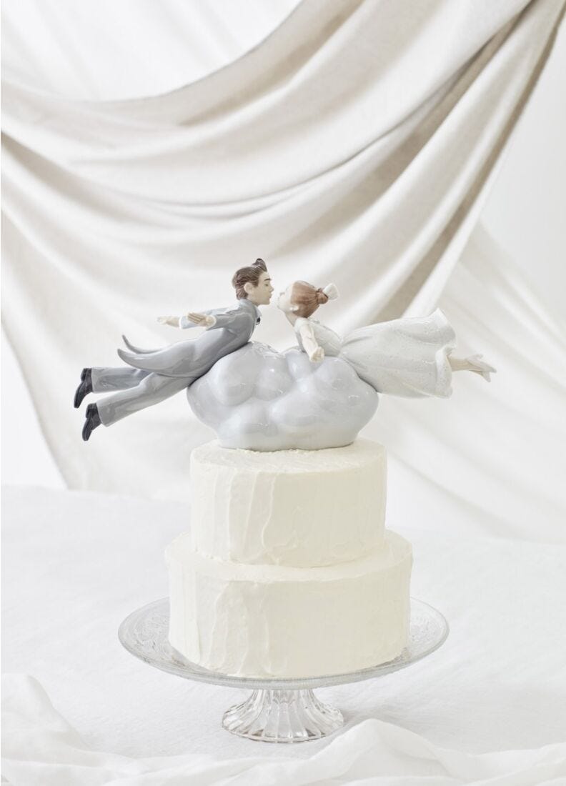 Wedding in the air Couple Figurine, 1 of 6