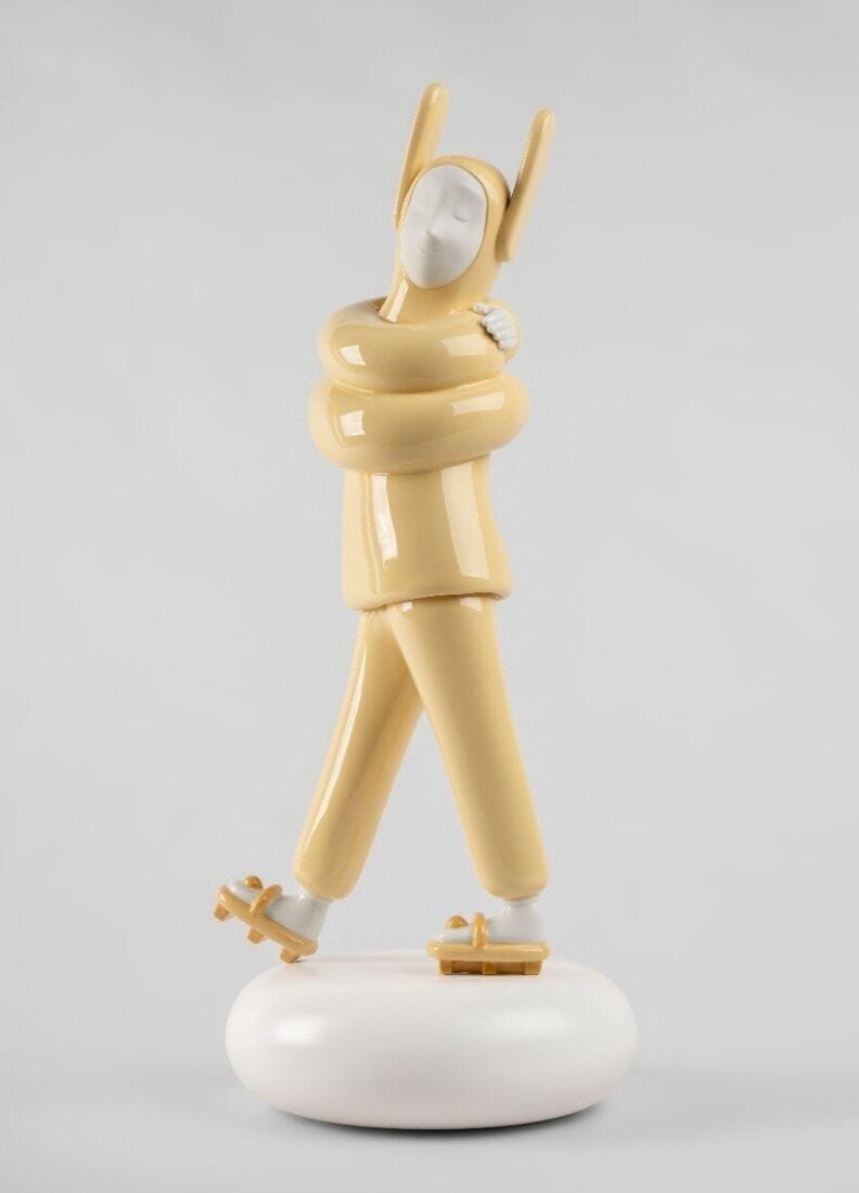 Escultura Embraced (Amarillo), 4 de 6