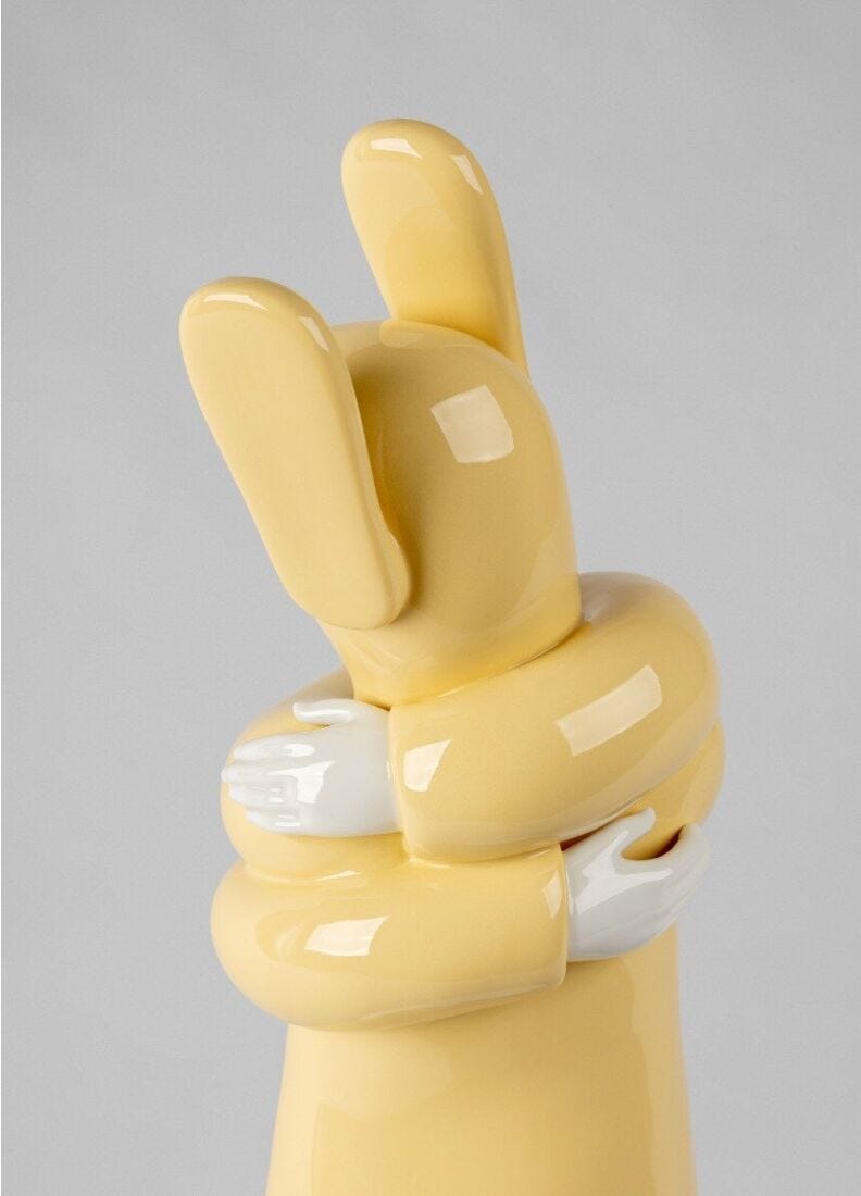 Escultura Embraced (Amarillo), 5 de 6