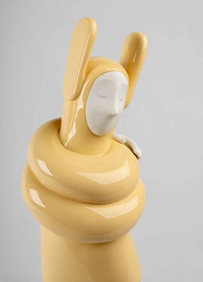 Escultura Embraced (Amarillo), 6 de 6