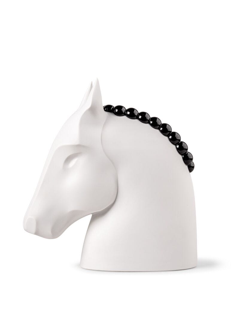 Horse vase, 1 of 5