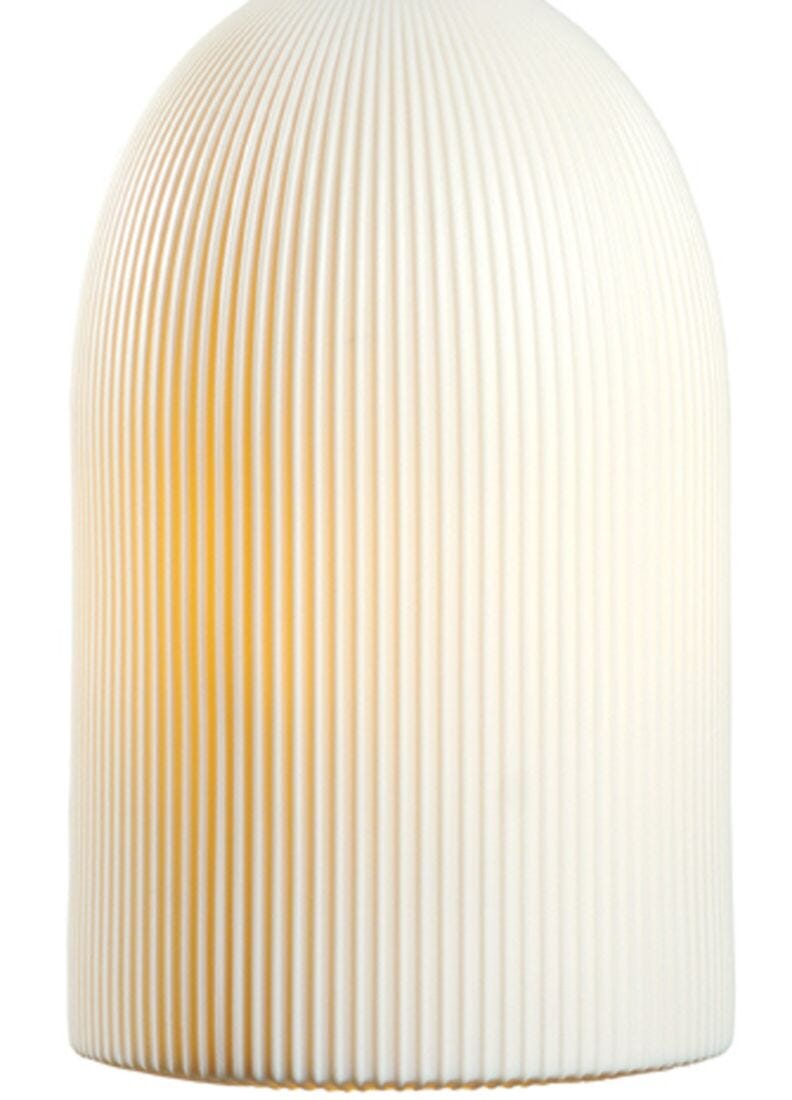 Mademoiselle Béatrice Ceiling Lamp (US), 3 of 5