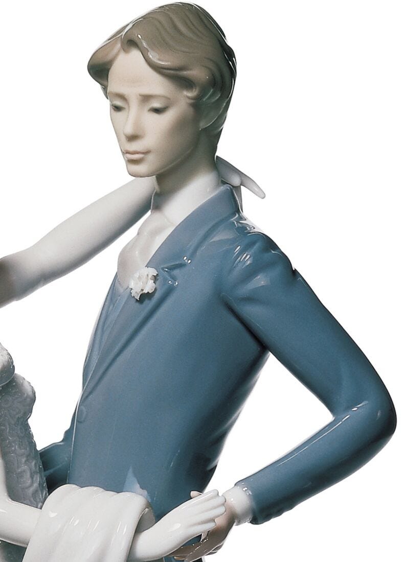 I Love You Truly Couple Figurine, 4 of 5
