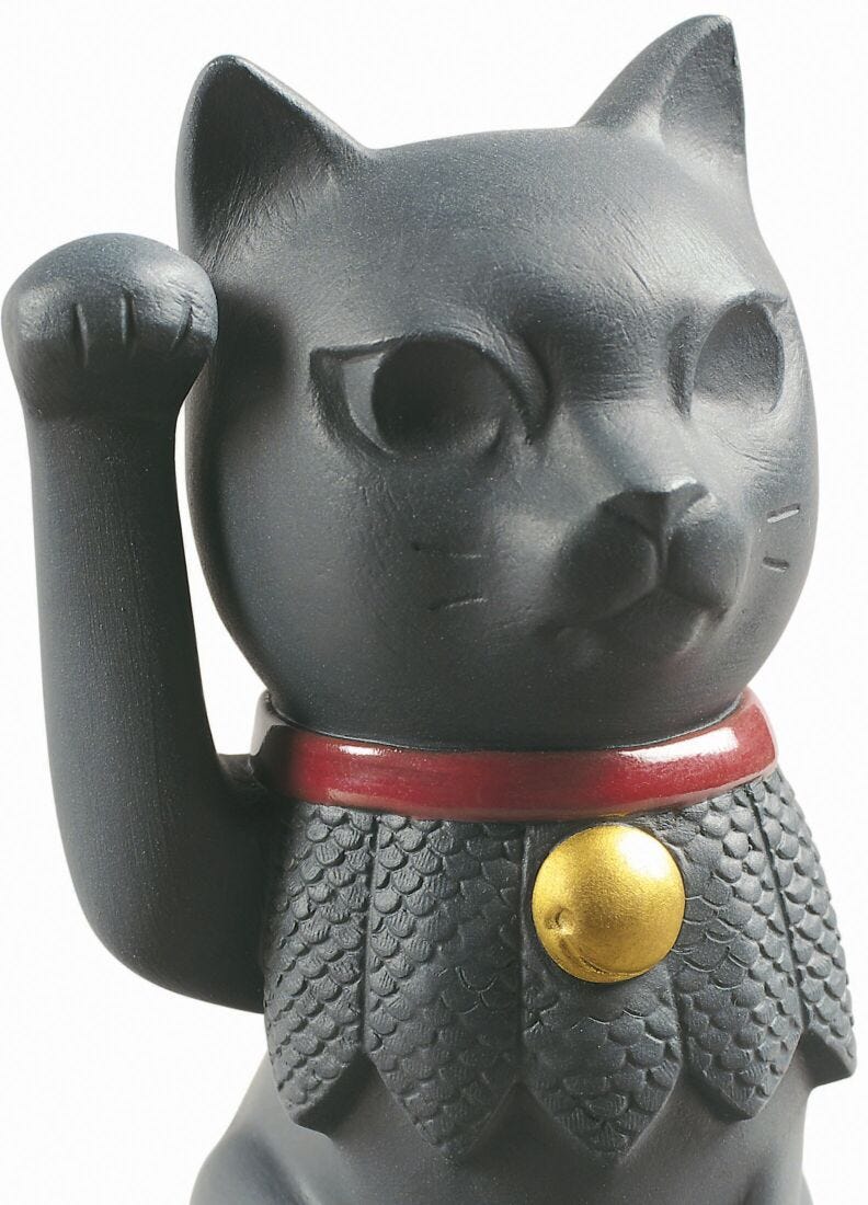 Figura Maneki Neko, 2 de 2