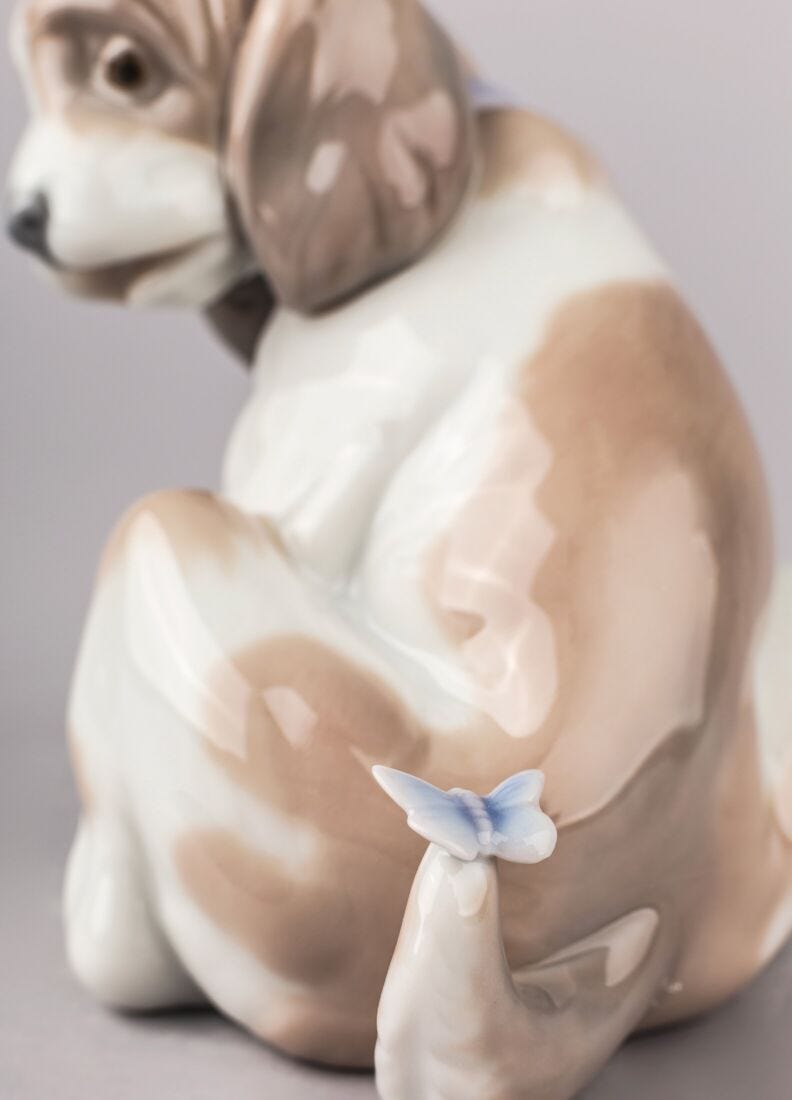 Figura Perrito con mariposa, 6 de 7