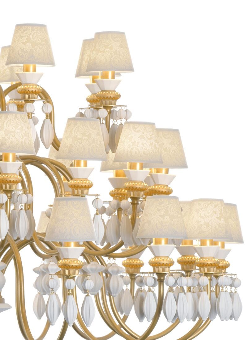 Belle de Nuit 40 Lights Chandelier. Golden Luster (US), 4 of 5