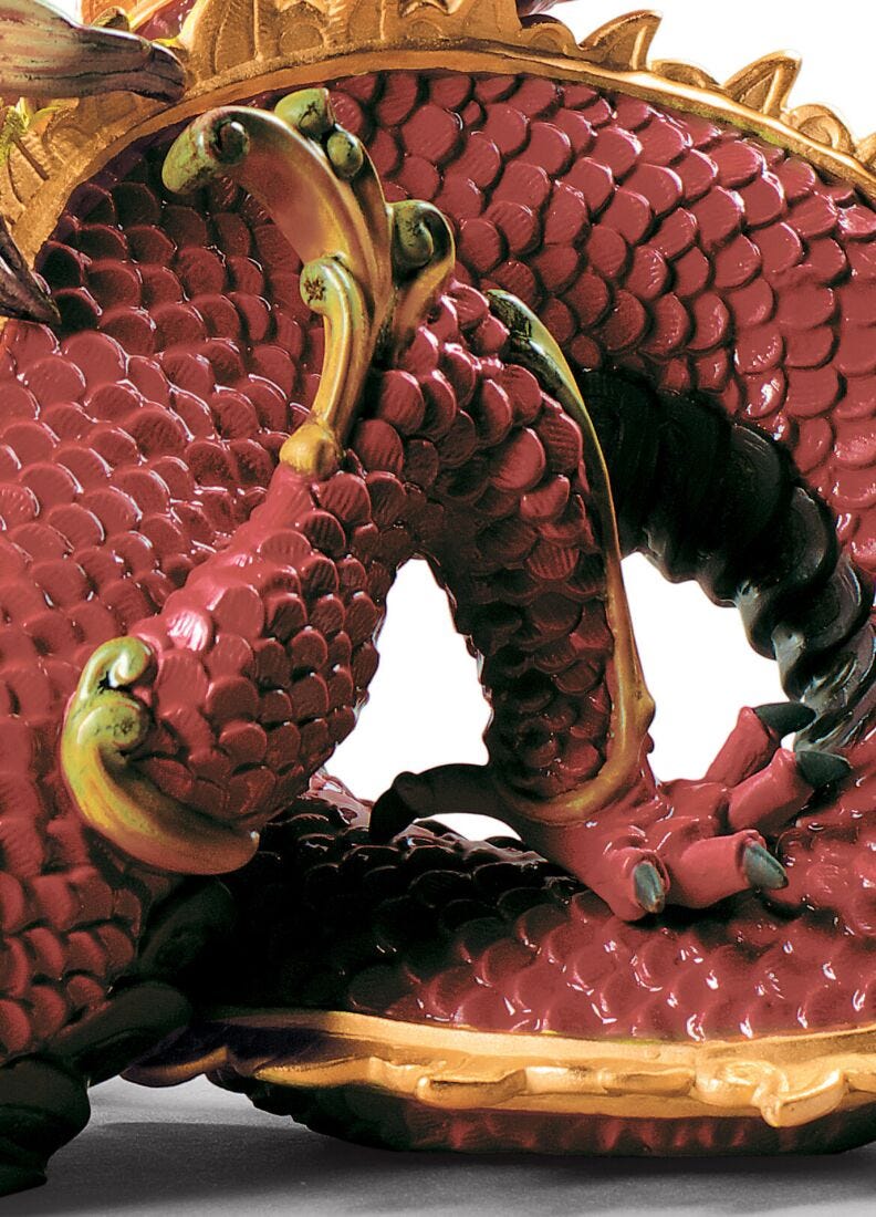 Escultura Dragón solemne, 3 de 6