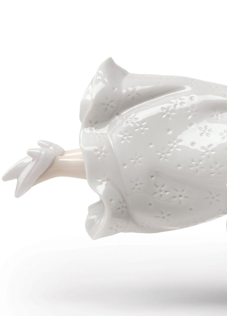 Wedding in the air Couple Figurine, 2 of 6