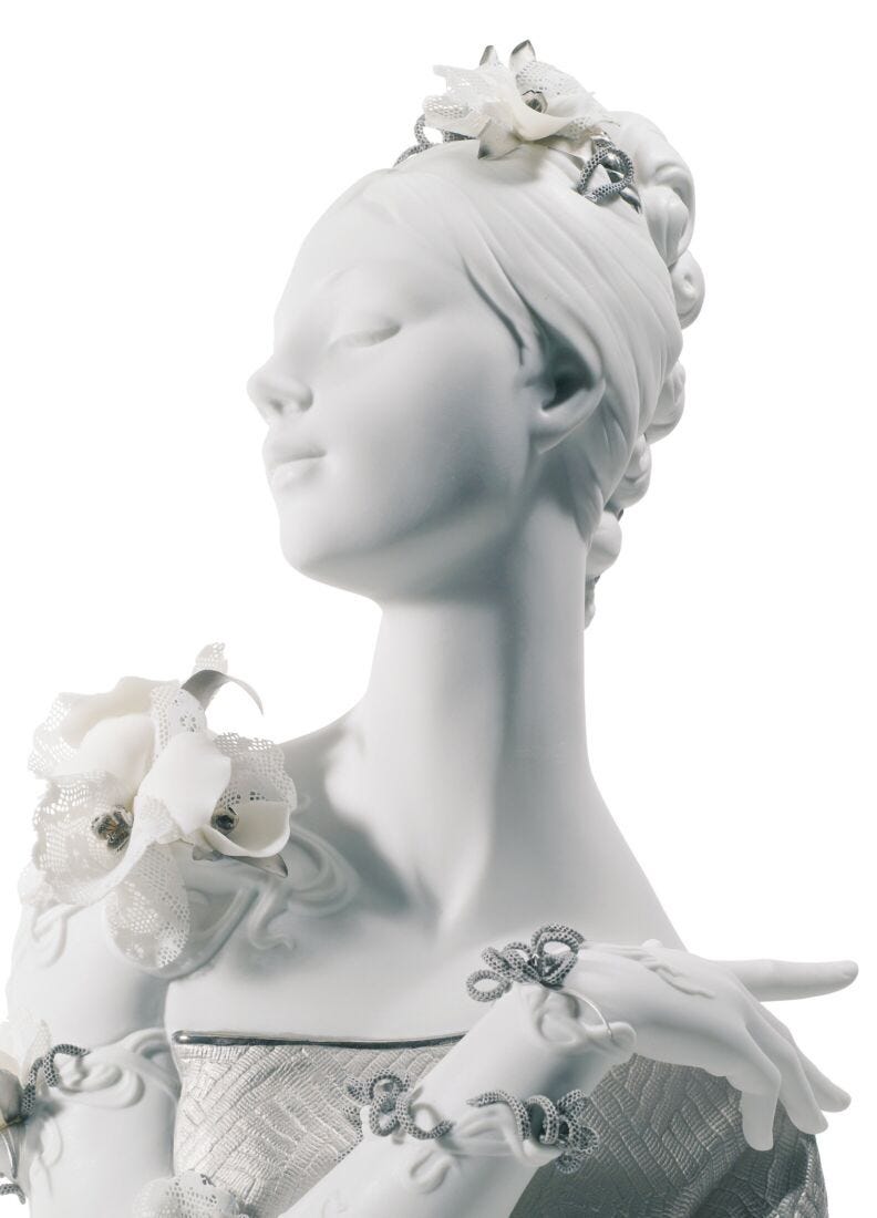 My Fair Lady Bust Figurine. Silver Lustre, 4 of 4