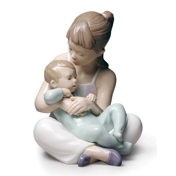 Siblings Sister Figurine in Lladró