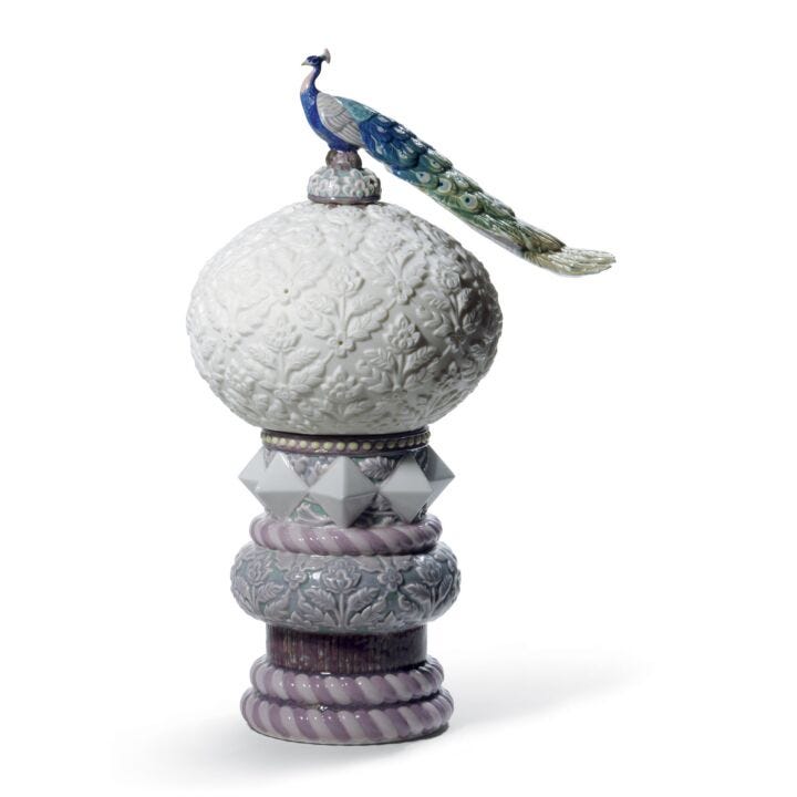 Peacock Table Lamp (UK) in Lladró