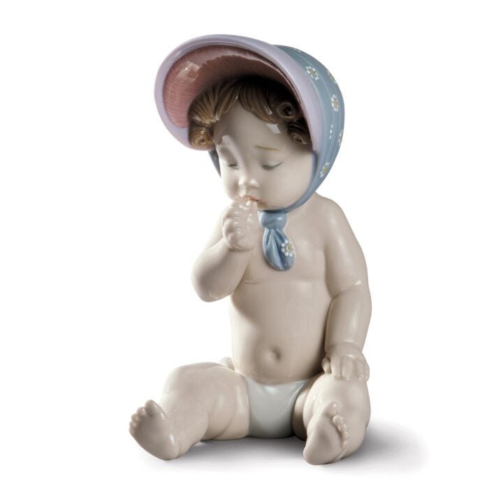 Girl with Bonnet Figurine in Lladró