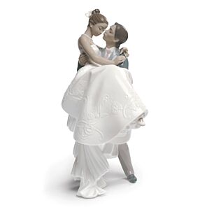 The Happiest Day Couple Figurine