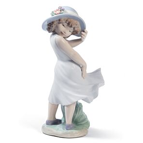 Cute Little Marilyn Girl Figurine in Lladró