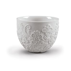 Lace cup in Lladró